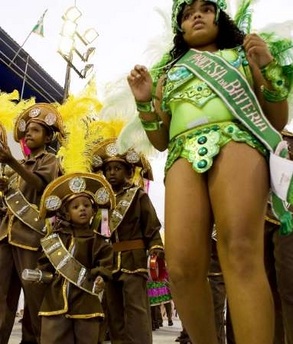 Khai mạc lễ hội hóa trang lớn nhất thế giới  - 8