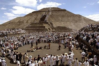 Những kim tự tháp nổi tiếng thế giới - 10