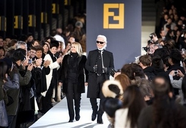 Buổi trình diễn thời trang đặc biệt trên Vạn lý Trường thành - 8 Buổi trình diễn thời trang đặc biệt trên Vạn lý Trường thành - 8