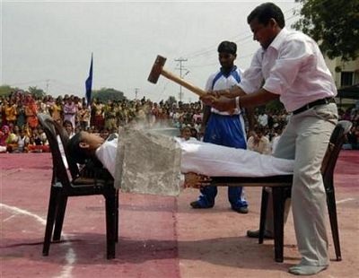 Những bức ảnh kỳ quặc nhất của tháng - 10