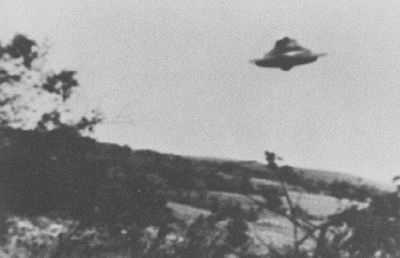 140 năm lịch sử UFO (2) - 3
