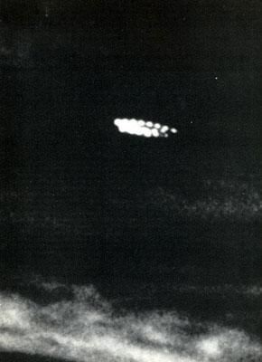 140 năm lịch sử UFO (2) - 17