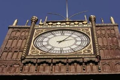 Chùm ảnh: Tháp đồng hồ Big Ben giữa lòng nước Ý - 4