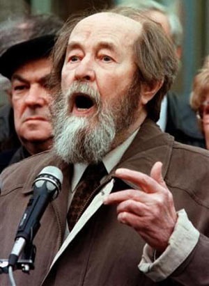 Những nhân vật nổi tiếng thế giới qua đời năm 2008 - 7