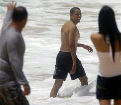 Chùm ảnh: Các lãnh đạo thế giới "khoe" ngực - 12