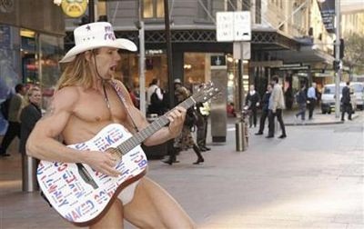 Những bức ảnh nude nổi tiếng nhất của năm 2008 - 8