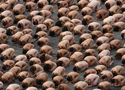 Những bức ảnh nude nổi tiếng nhất của năm 2008 - 7