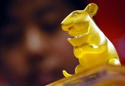 Bánh kem hình con chuột vàng kiểu Nhật may mắn mừng tuổi bé trai 2020