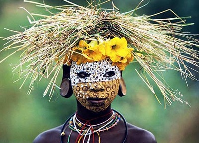 Chùm ảnh: "Sàn catwalk" của người châu Phi - 10