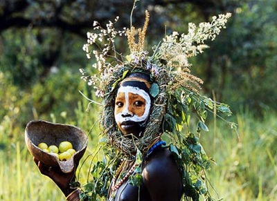 Chùm ảnh: "Sàn catwalk" của người châu Phi - 11