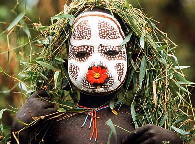 Chùm ảnh: "Sàn catwalk" của người châu Phi - 5