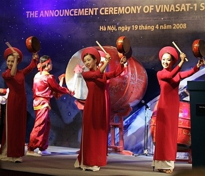 Báo chí thế giới với sự kiện phóng vệ tinh VINASAT-1 - 6