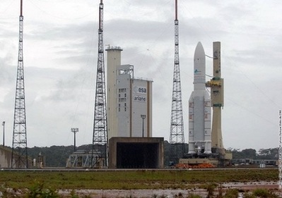 Báo chí thế giới với sự kiện phóng vệ tinh VINASAT-1 - 1