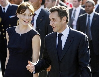 Carla Bruni - Cố vấn thời trang mới của Tổng thống Pháp  - 1