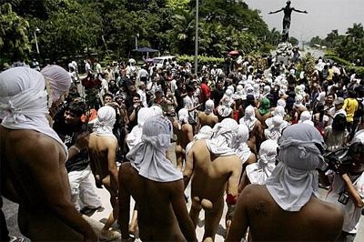 100 “Adam” chạy thi trên phố - 3 100 “Adam” chạy thi trên phố - 3