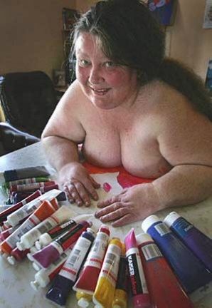 Độc chiêu vẽ tranh bằng các bộ phận trên cơ thể - 4 Độc chiêu vẽ tranh bằng các bộ phận trên cơ thể - 4