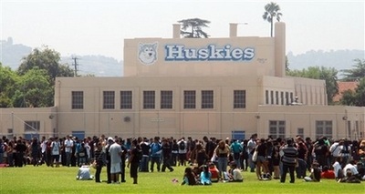 Mỹ: Động đất mạnh rung chuyển nam California - 8 Mỹ: Động đất mạnh rung chuyển nam California - 8