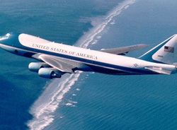 10 chuyên cơ nổi tiếng và sang trọng nhất thế giới  - 6