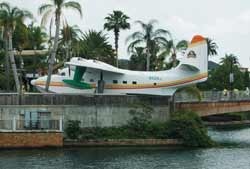 10 chuyên cơ nổi tiếng và sang trọng nhất thế giới  - 7