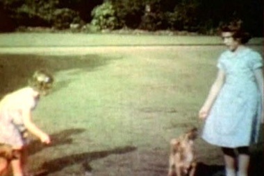 Tìm thấy đoạn phim màu đầu tiên về Nữ hoàng Anh hồi nhỏ - 1