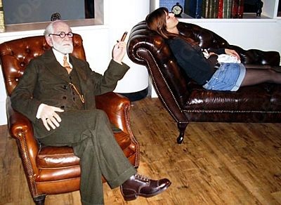 Gặp những người nổi tiếng trong bảo tàng tượng sáp ở Berlin - 10