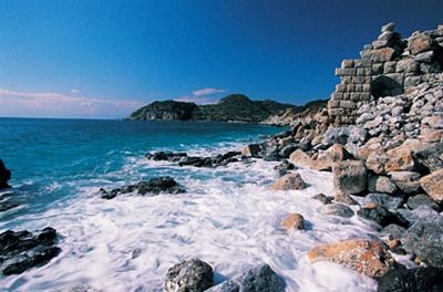 Chùm ảnh: Những bãi biển lãng mạn nhất Địa Trung Hải - 14