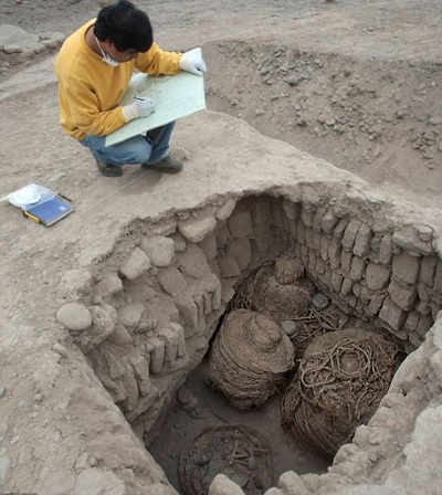 Phát hiện xác ướp “người phụ nữ mang mặt nạ”  - 1