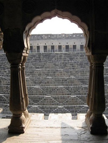 Chùm ảnh: Thăm giếng nước kỳ lạ nhất thế giới - 7 Chùm ảnh: Thăm giếng nước kỳ lạ nhất thế giới - 7