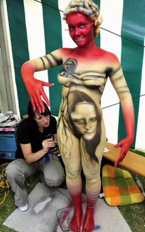 Chùm ảnh: Vẽ tranh trên mình trần - 18