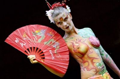 Chùm ảnh: Vẽ tranh trên mình trần - 3