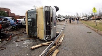 Lốc xoáy tại miền Nam nước Mỹ - 1 Lốc xoáy tại miền Nam nước Mỹ - 1