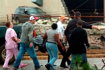 Lốc xoáy tại miền Nam nước Mỹ - 4 Lốc xoáy tại miền Nam nước Mỹ - 4