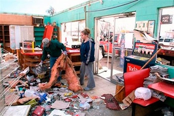 Lốc xoáy tại miền Nam nước Mỹ - 7 Lốc xoáy tại miền Nam nước Mỹ - 7