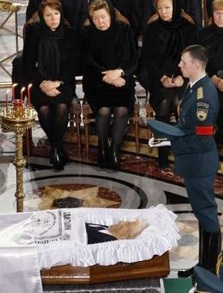 Những hình ảnh tưởng niệm cựu tổng thống Nga - 4