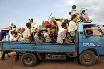 Những “diễn viên” đường phố - 3