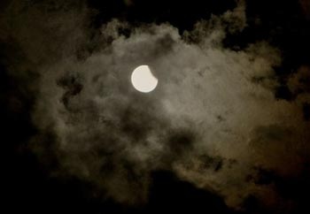 Chùm ảnh nguyệt thực toàn phần - 1 Chùm ảnh nguyệt thực toàn phần - 1