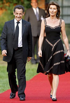 Đệ nhất phu nhân Pháp "mất tích" khỏi G8 - 1