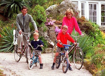 Cuộc đời Thái tử Charles: 60 năm nhìn lại - 11