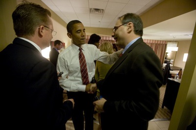 Những bức ảnh “riêng tư” của Obama trong đêm trọng đại - 12 Những bức ảnh “riêng tư” của Obama trong đêm trọng đại - 12