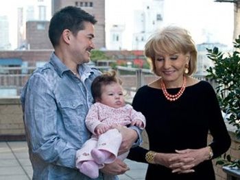 Ảnh tổ ấm nhỏ của “người đàn ông mang bầu” - 4