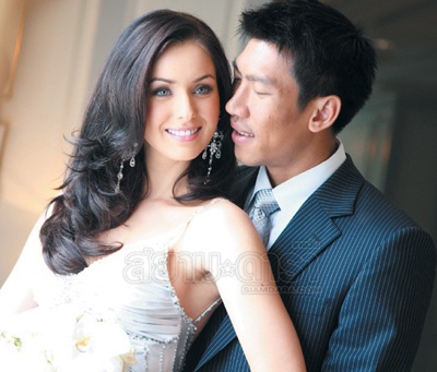 Chiêm ngưỡng bộ ảnh cưới của Hoa hậu Hoàn vũ - 1 Chiêm ngưỡng bộ ảnh cưới của Hoa hậu Hoàn vũ - 1