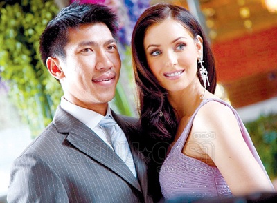 Chiêm ngưỡng bộ ảnh cưới của Hoa hậu Hoàn vũ - 7 Chiêm ngưỡng bộ ảnh cưới của Hoa hậu Hoàn vũ - 7