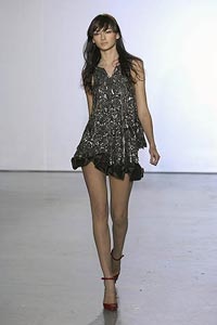 Antonio Berardi: Cô nàng quyến rũ - 22