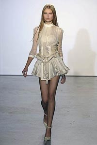 Antonio Berardi: Cô nàng quyến rũ - 24