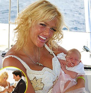 Con vừa chết, Anna Nicole Smith lấy chồng! - 7 Con vừa chết, Anna Nicole Smith lấy chồng! - 7
