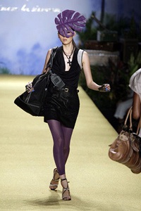 Baby Phat: Những cô gái mang phong cách sexy - 20