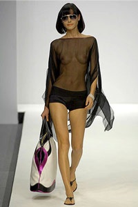 Ben de Lisi mang vẻ đẹp quyến rũ đến cho bạn - 15