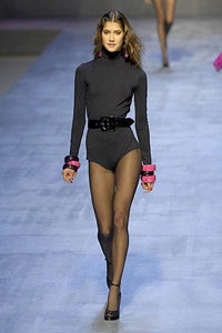 Blugirl: Vẻ đẹp đa phong cách - 16