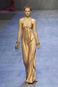 Blugirl: Vẻ đẹp đa phong cách - 26