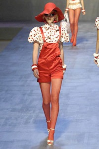 Blugirl: Vẻ đẹp đa phong cách - 6